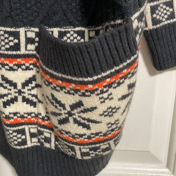 Davi & Dani Winter Cardigan - Picture 4 of 5